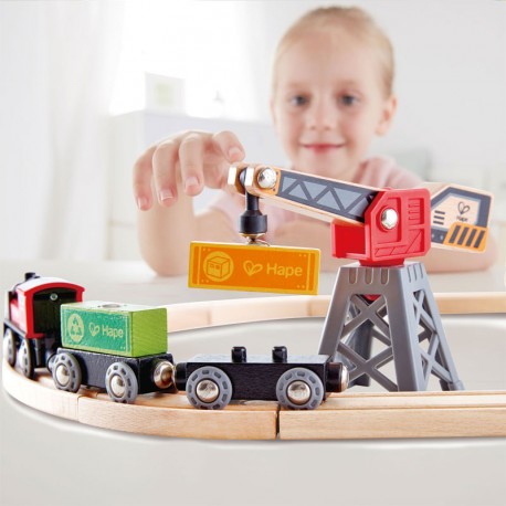 Tren de mercancías HAPE - tren de madera