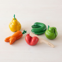 Frutas y verduras imperfectas para cortar