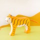 Tigre parado - animal de madera