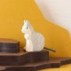 Gato sentado - animal de madera