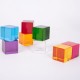 Cubos de percepción - 8 dados de metacrilato transparentes con colores del arco iris