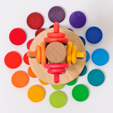 24 monedas de madera en colores arco iris