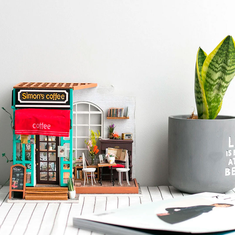 Simon's Coffee - DIY Miniature House