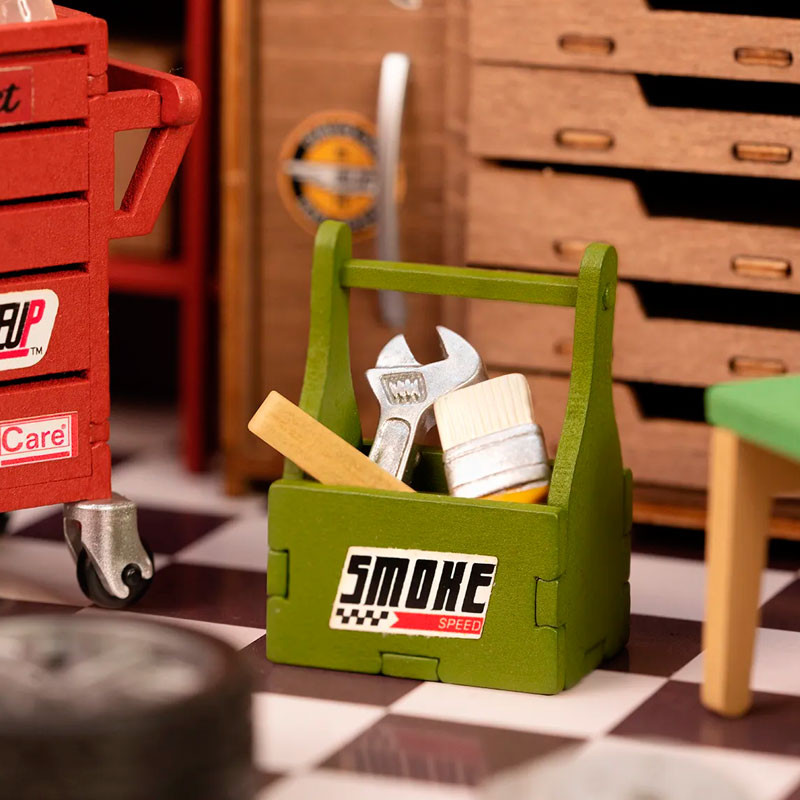 Maqueta taller de coches Garage Workshop - DIY Miniature House