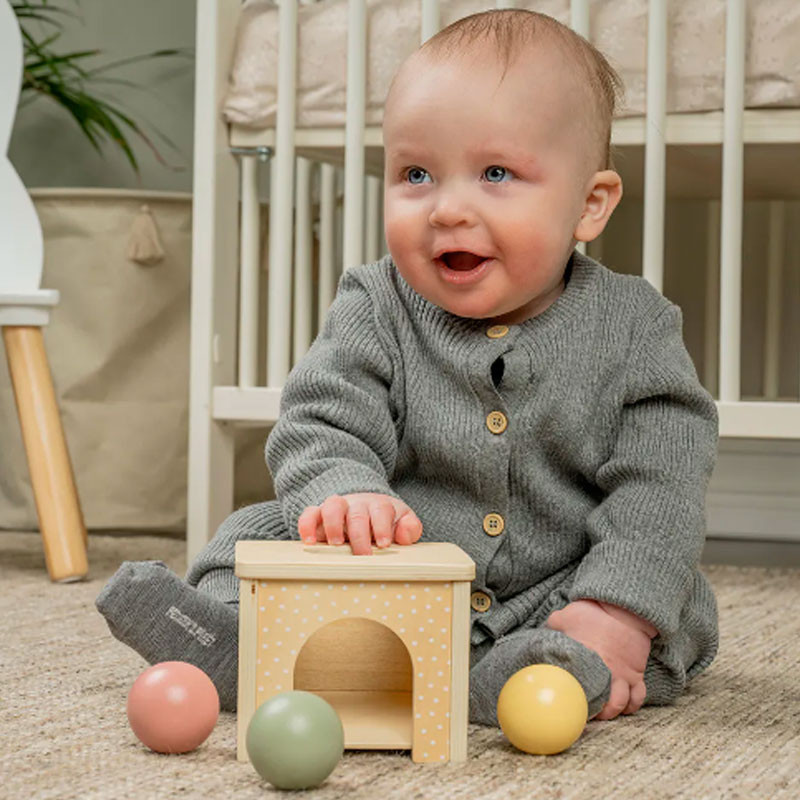 Caja Regalo Juega y Aprende - 5 juguetes de madera para bebés 6-12 meses