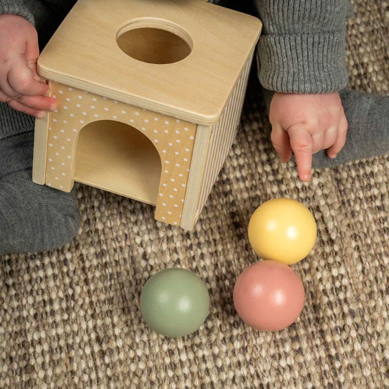 Caja Regalo Juega y Aprende - 5 juguetes de madera para bebés 6-12 meses