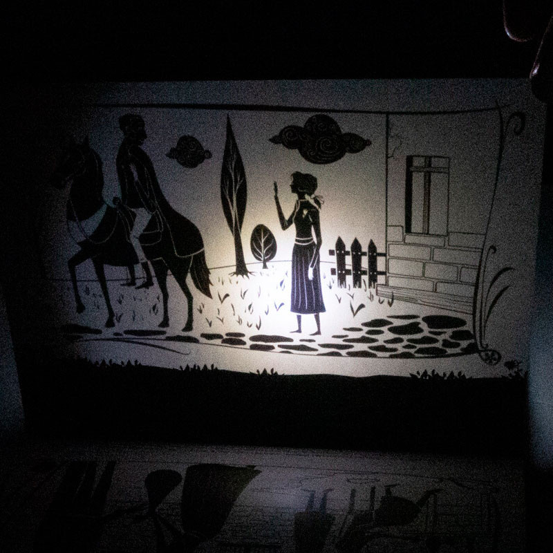 Cuentos en la Oscuridad: La Bella y la Bestia - Teatrillo de sombras Ludattica