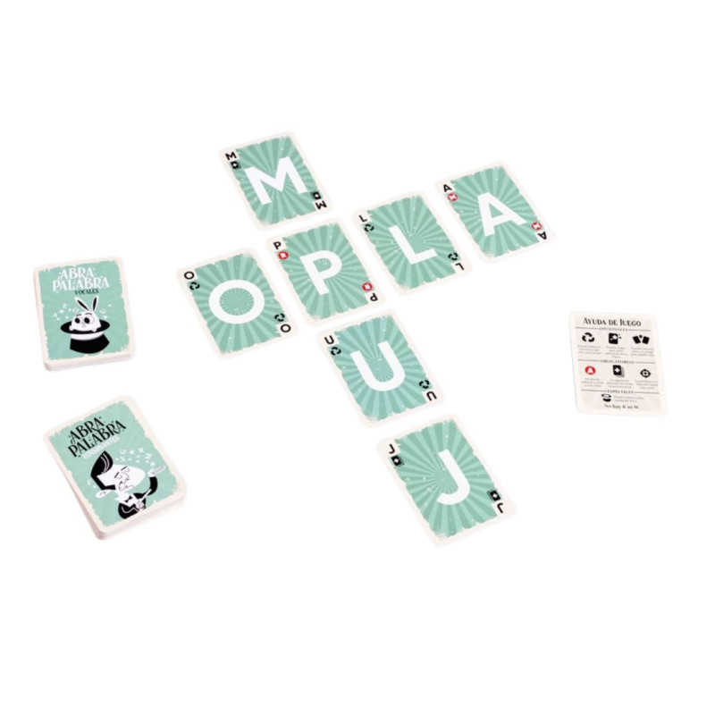 Abra Palabra caja y cartas formando palabras en la mesa