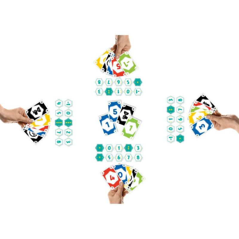 Jugadors jugant a Twhist: guanyant bazes i girant cartes FLIP